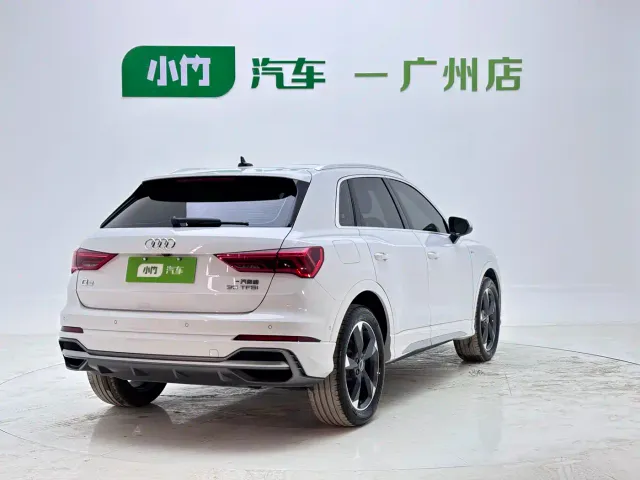 Audi Q3 — Фото автомобиля 4