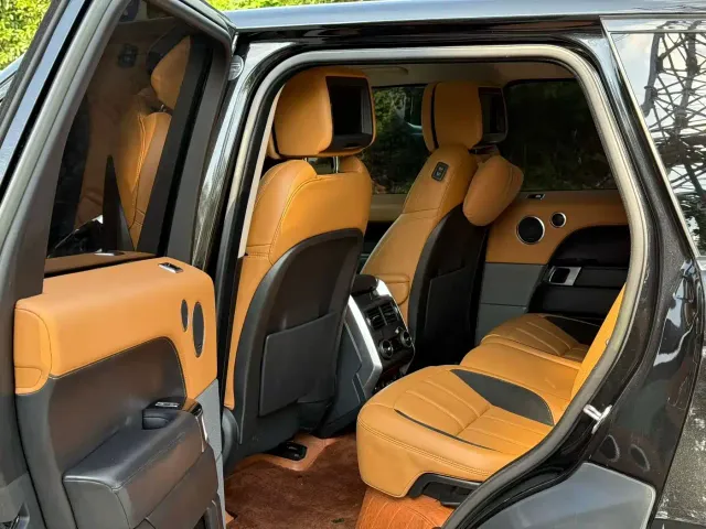 Land Rover Range Rover Sport — Фото автомобиля 8