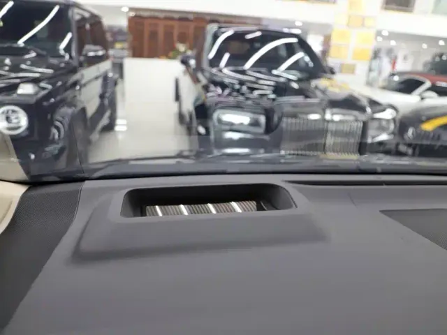 Toyota Alphard — Фото автомобиля 15