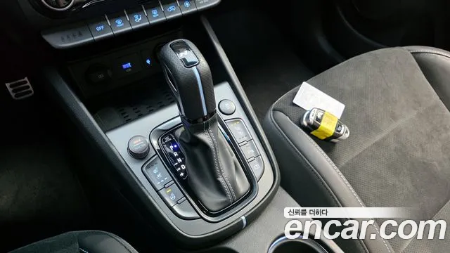 Hyundai Kona Новый Kona Бензин 2.0 2WD — Фото автомобиля 9