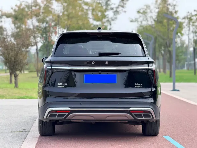 Hongqi HS7 PHEV — Фото автомобиля 5