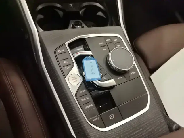 BMW 3 Series — Фото автомобиля 18