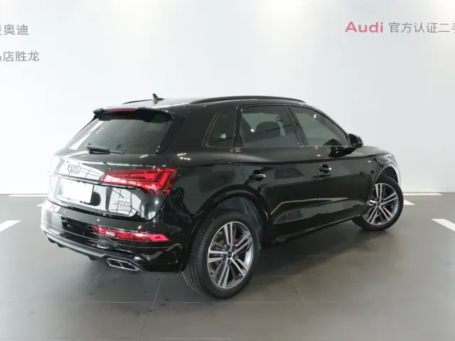 Audi Q5L — Фото автомобиля 4