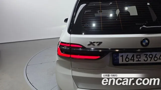 BMW X7 — Фото автомобиля 17