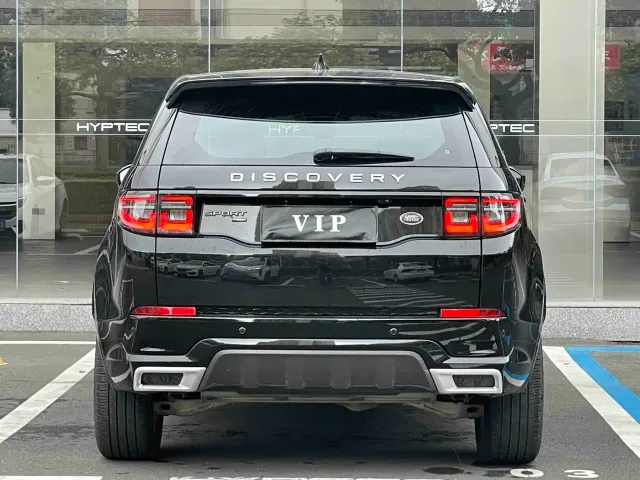 Land Rover Discovery Sport — Фото автомобиля 10