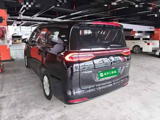 GAC Trumpchi M6 — Фото автомобиля 4