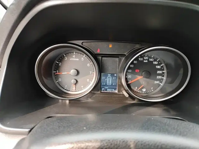 Haval M6 — Фото автомобиля 11