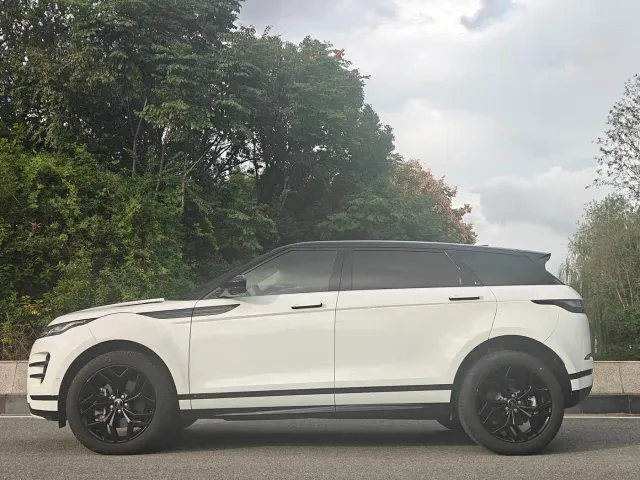 Land Rover Range Rover Evoque — Фото автомобиля 3