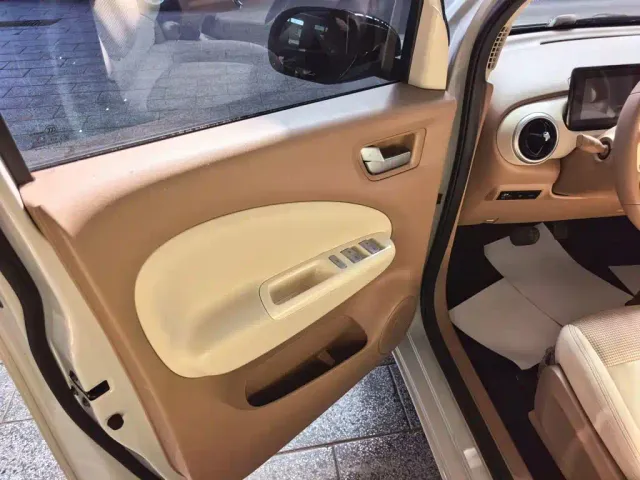 Wuling Hongguang Mini EV — Фото автомобиля 13