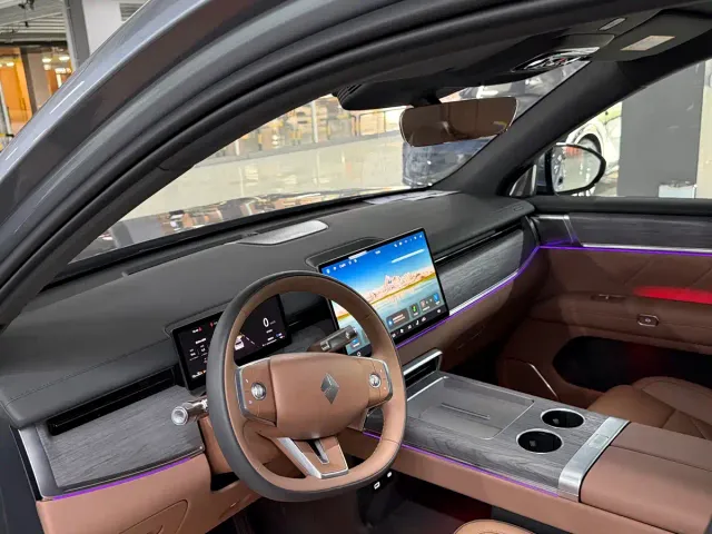 Huajing Baojun S — Фото автомобиля 14