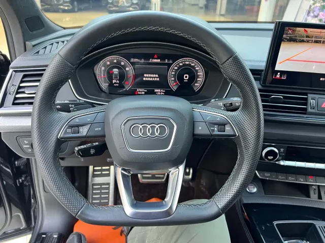 Audi Audi Q5L 2024 Model 45 TFSI Luxury Dynamic — Фото автомобиля 14