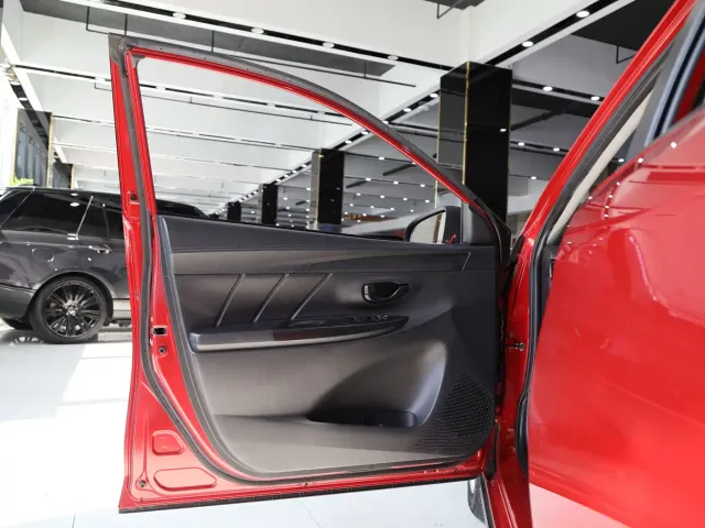 Toyota YARiS L Zhi Xuan — Фото автомобиля 5