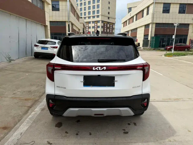 Kia Seltos — Фото автомобиля 7