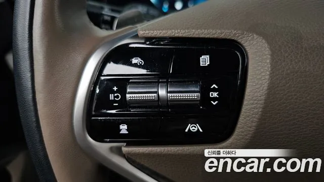 Kia K8 K8 Hybrid — Фото автомобиля 28