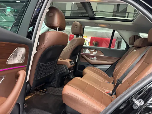Mercedes-Benz GLE-Class — Фото автомобиля 14