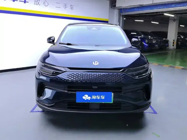 Leapmotor C11 — Фото автомобиля 2