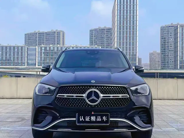 Mercedes-Benz GLE-Class — Фото автомобиля 4