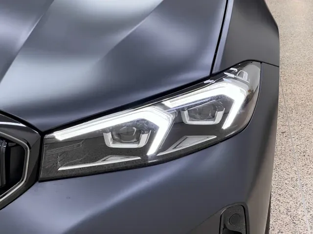 BMW 3 Series — Фото автомобиля 4