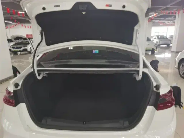 Geely Geometry A — Фото автомобиля 18