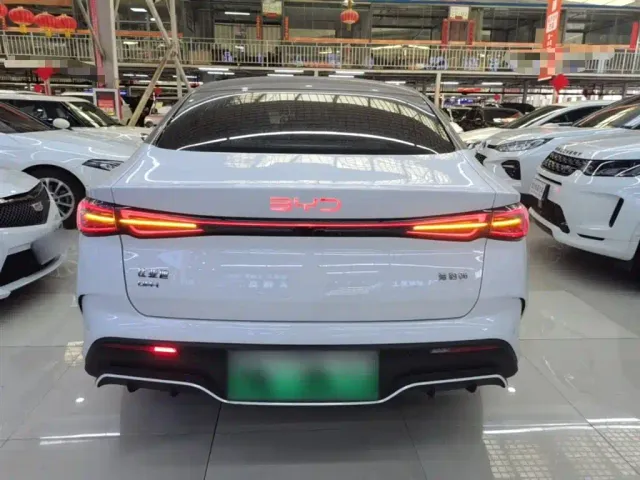 BYD Seal 06 — Фото автомобиля 5