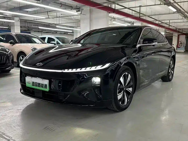 Фотография автомобиля — Changan Qiyuan A07