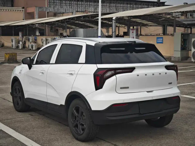 Geely Geometry E Firefly — Фото автомобиля 5