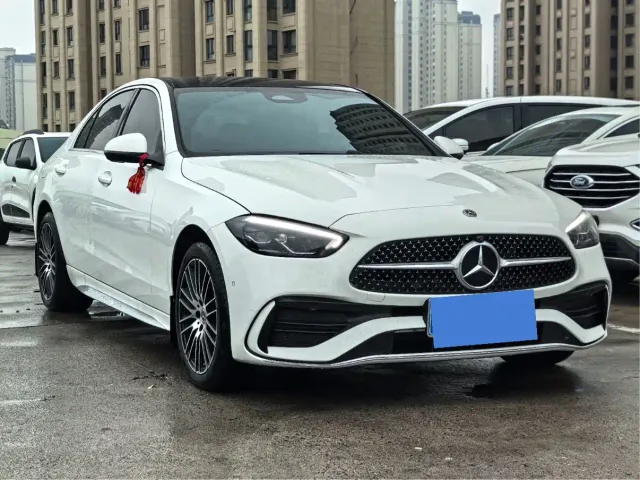 Mercedes-Benz C-Class — Фото автомобиля 3