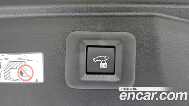 Toyota Alphard — Фото автомобиля 25