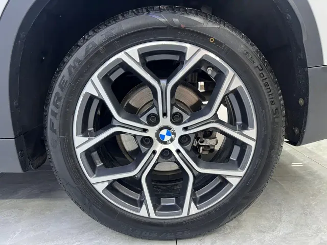 BMW X1 — Фото автомобиля 20