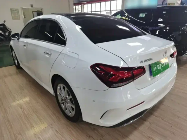 Mercedes-Benz A-Class — Фото автомобиля 4