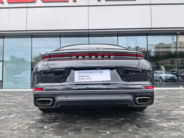 Porsche Panamera — Фото автомобиля 5