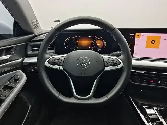 Volkswagen Lamando — Фото автомобиля 8