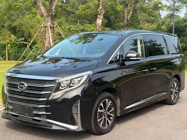 Фотография автомобиля — GAC Trumpchi M8