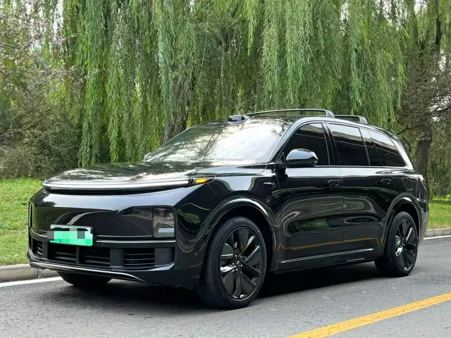 Фотография автомобиля — Li Auto L9