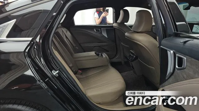 Kia K8 K8 Hybrid — Фото автомобиля 18