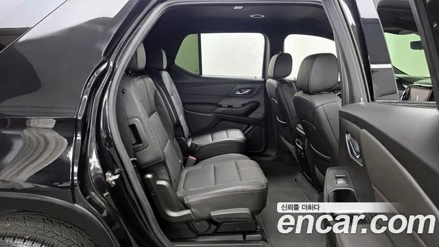 Chevrolet Traverse — Фото автомобиля 12