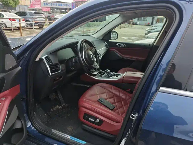 BMW X5 — Фото автомобиля 4
