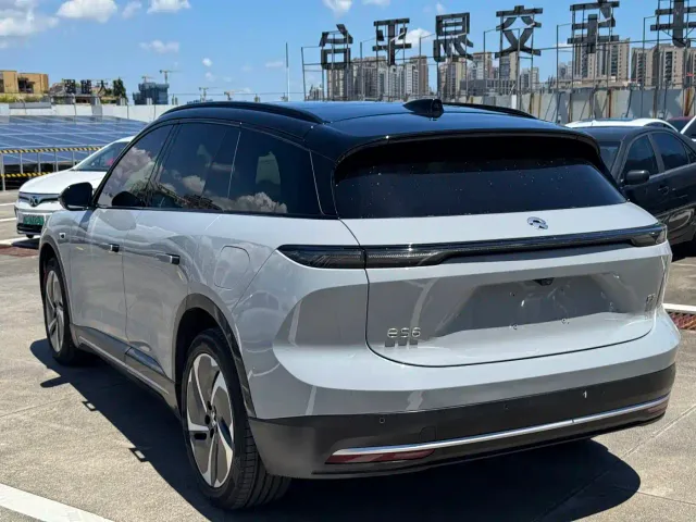Nio ES6 — Фото автомобиля 12