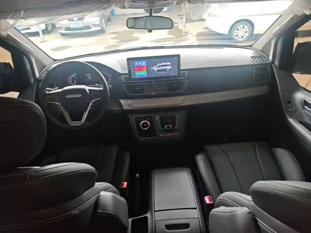 Maxus G20 — Фото автомобиля 5