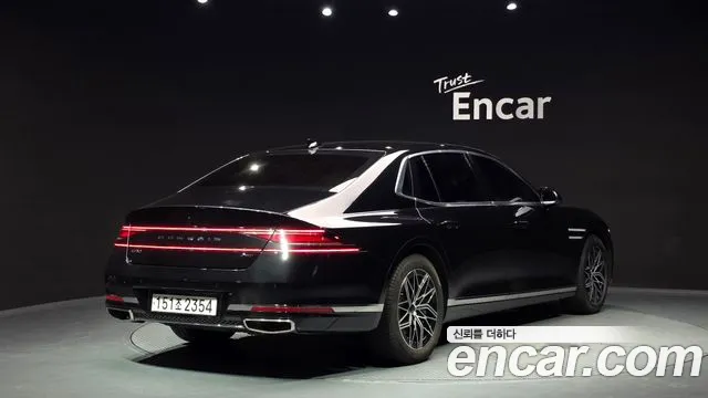 Genesis G90 Бензин 3.5 турбо AWD — Фото автомобиля 2