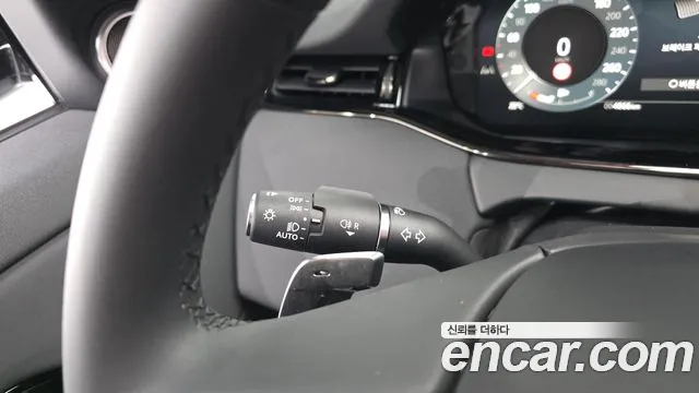 Land Rover Range Rover Evoque 2nd Gen — Фото автомобиля 28