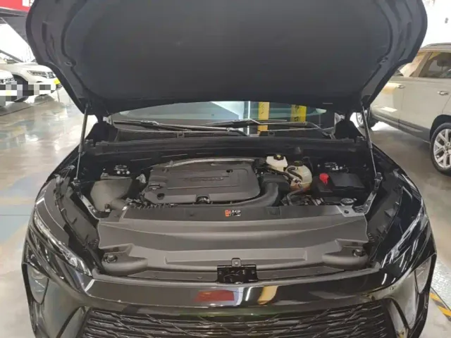 Buick Envision Plus — Фото автомобиля 19
