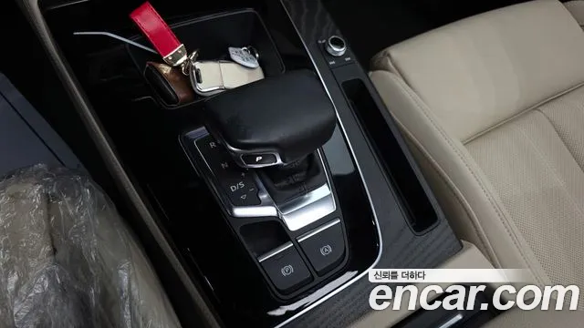 Audi Q5 45 TFSI quattro Premium — Фото автомобиля 7