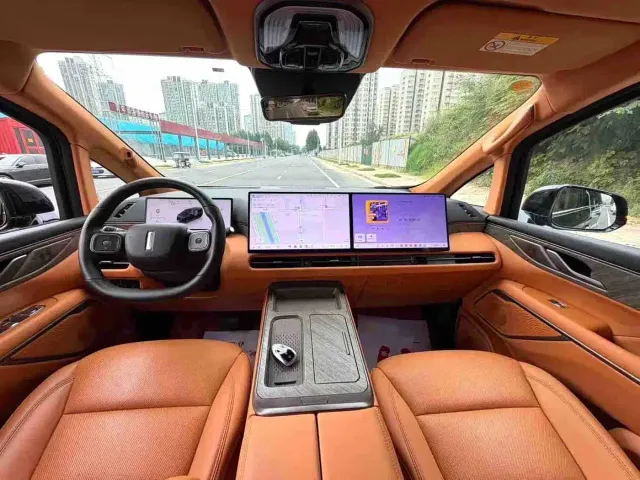 Wey Alpine — Фото автомобиля 8