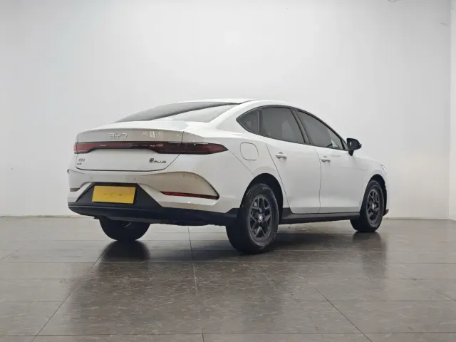 BYD Qin PLUS — Фото автомобиля 3