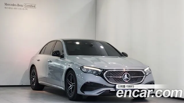 Фотография автомобиля — Mercedes-Benz E-Class
