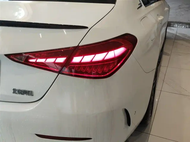 Mercedes-Benz C-Class — Фото автомобиля 7