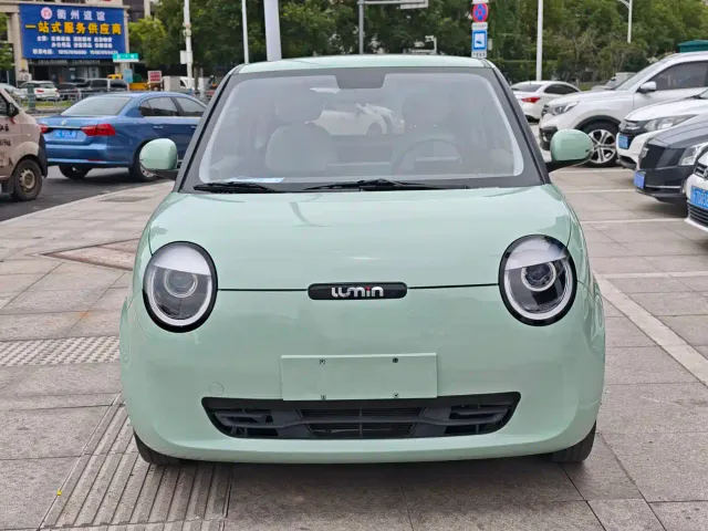 Changan Lumin — Фото автомобиля 2
