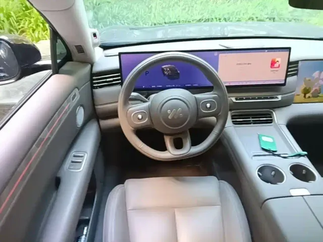 IM Motors LS6 — Фото автомобиля 10