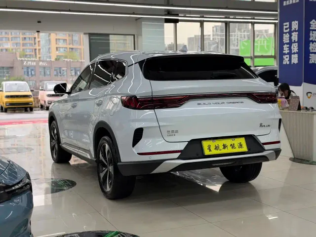 BYD Song PLUS — Фото автомобиля 5